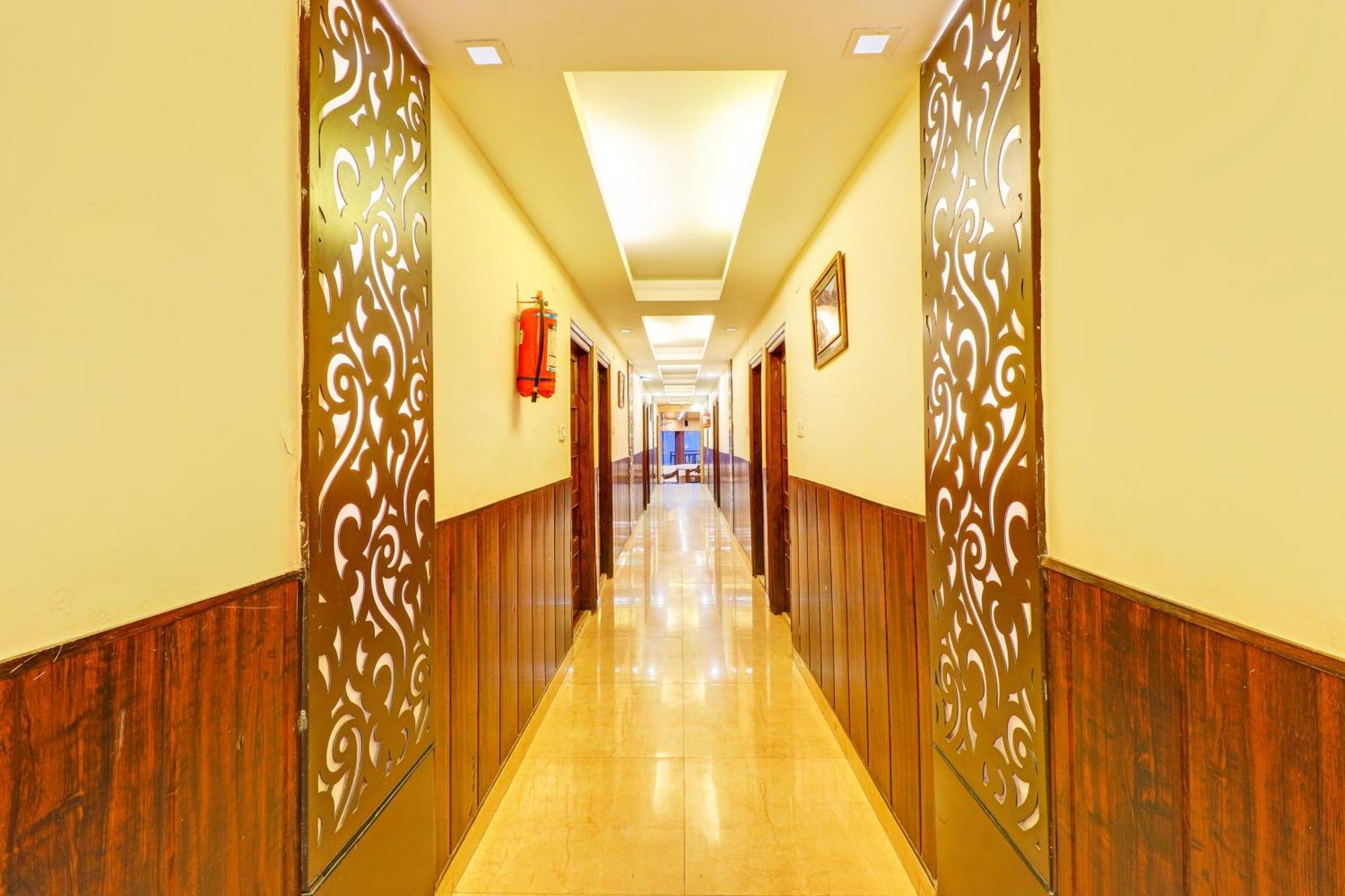 Super Collection O Pioneer Hotel Mussoorie Bagian luar foto