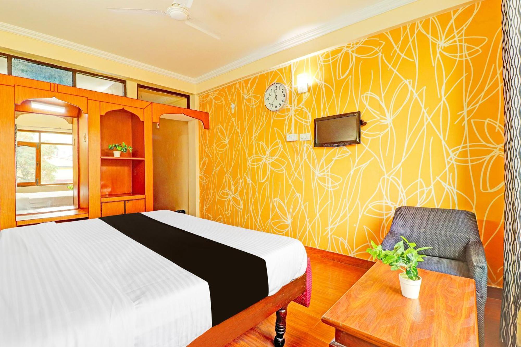 Super Collection O Pioneer Hotel Mussoorie Bagian luar foto