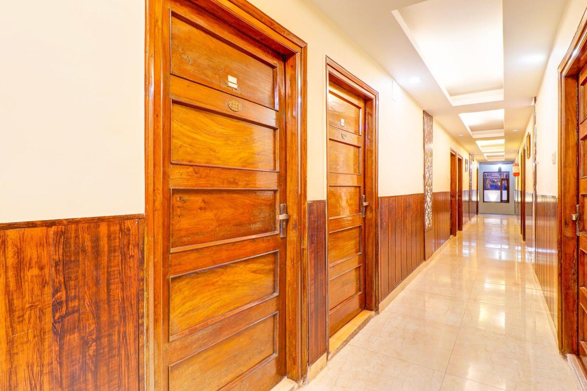 Super Collection O Pioneer Hotel Mussoorie Bagian luar foto