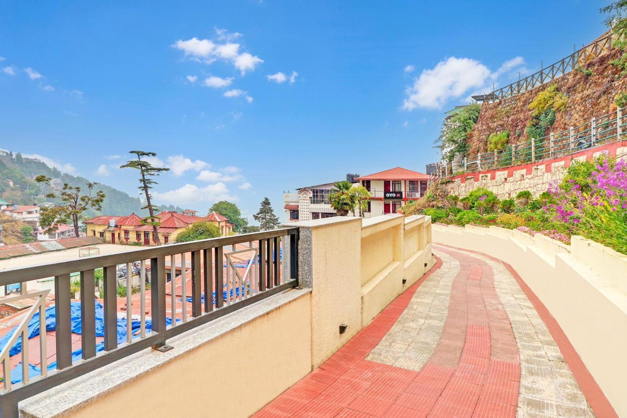 Super Collection O Pioneer Hotel Mussoorie Bagian luar foto