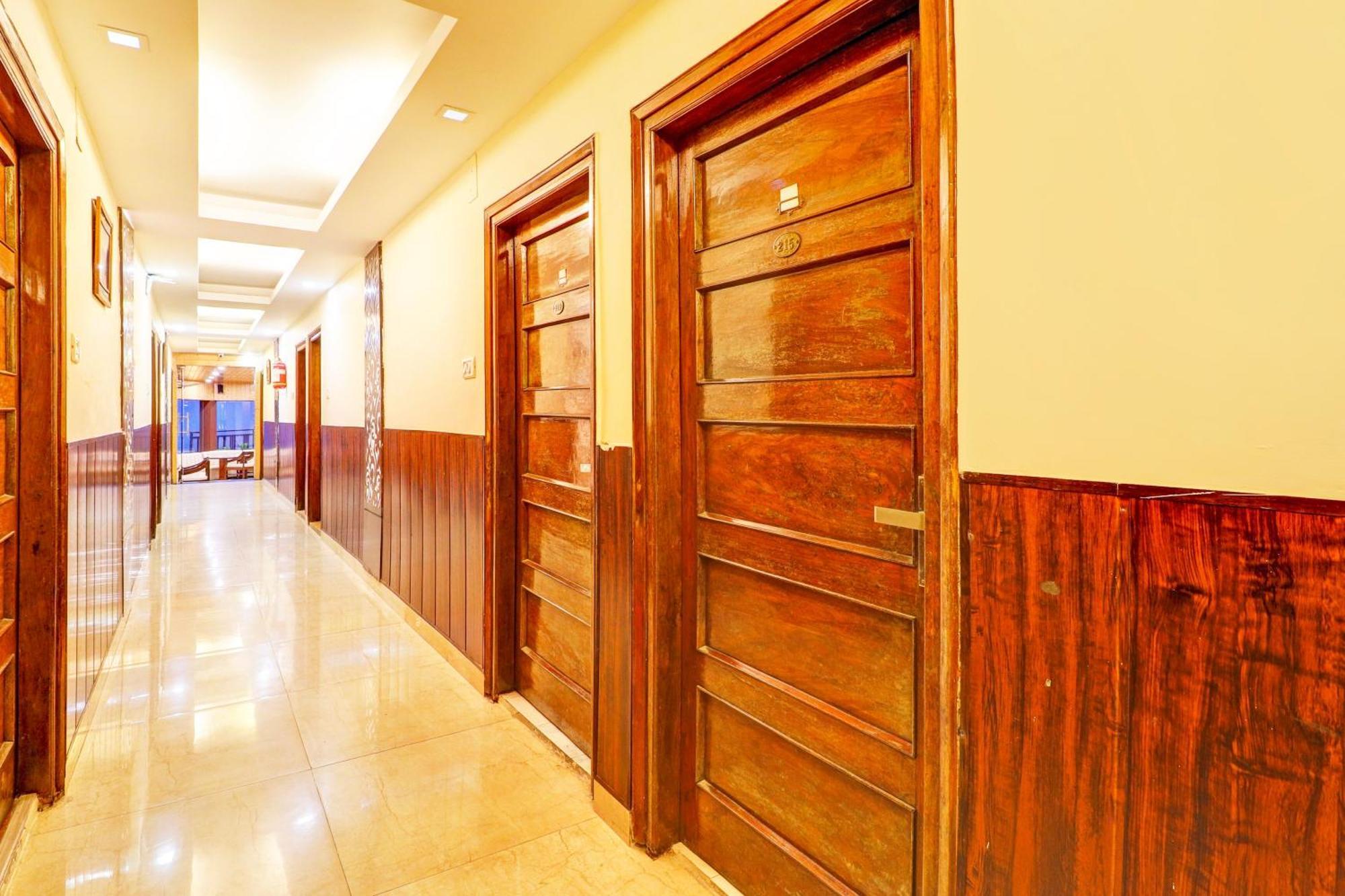 Super Collection O Pioneer Hotel Mussoorie Bagian luar foto